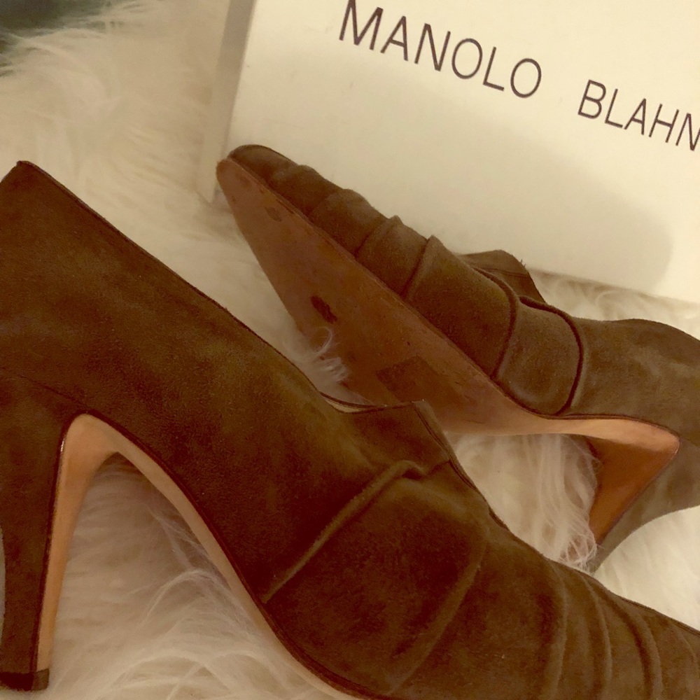Vintage Manolo Blahnik Nappa Booties